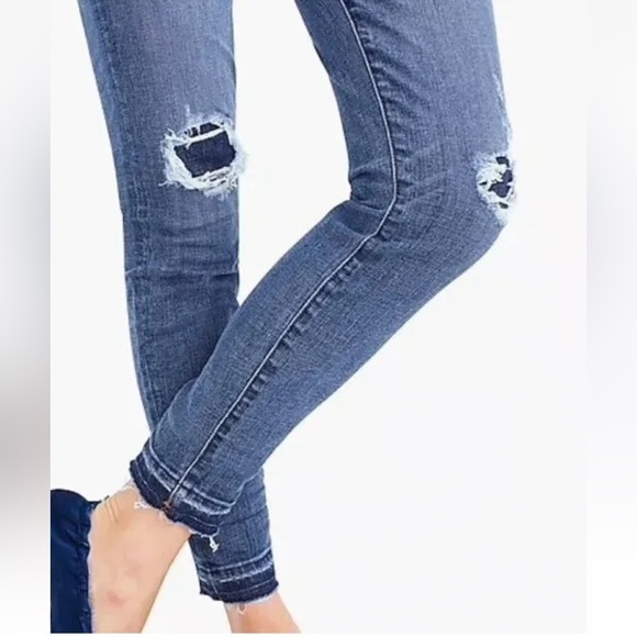 J. Crew 9” Toothpick Jean In Rip & Repair Wash Skinny Ankle Size 24 - Picture 2 of 13